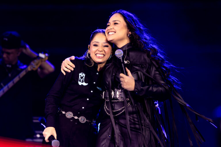 Marília Tavares e Luiza Martins unem vozes potentes em “Não Conta Pra Ninguém”, single gravado ao vivo no Country Bulls