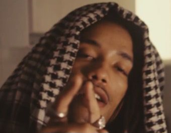 Waguin anuncia o lançamento do projeto duplo “Nunca Nos Stories” e “Pelo Meu Bairro” com relatos reais da sua caminhada