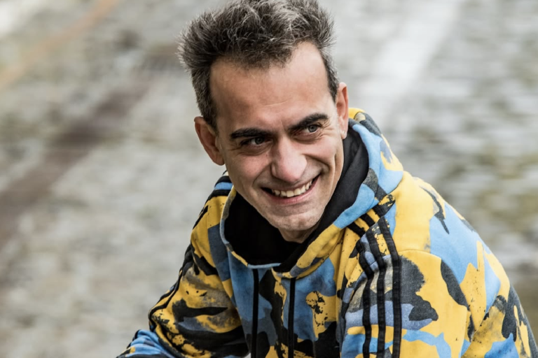 Cantor italiano Kuda apresenta o single “Direzione Remix” em show na Limelight Campinas, em São Paulo