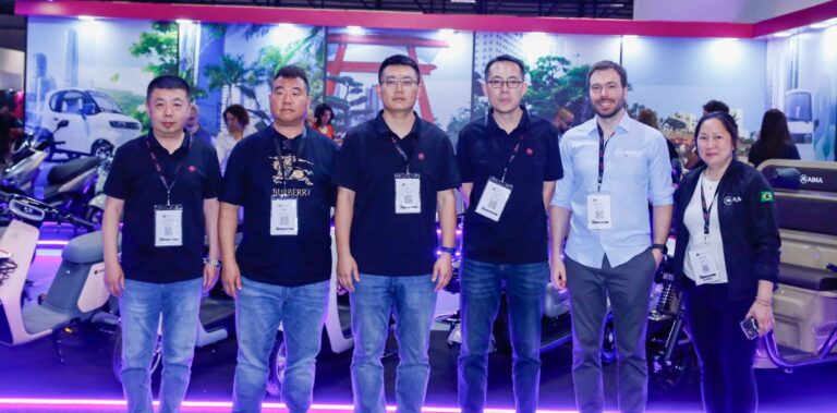 Com estande cheio e forte interesse da mídia, AIMA celebra coletiva de impacto em São Paulo