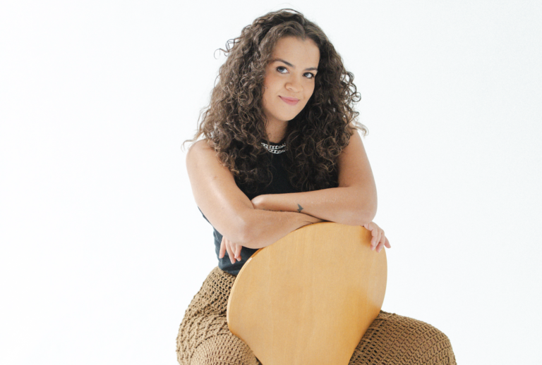 Brasileira Ju Rosario assume posto de solista no espetáculo OVO, do Cirque du Soleil