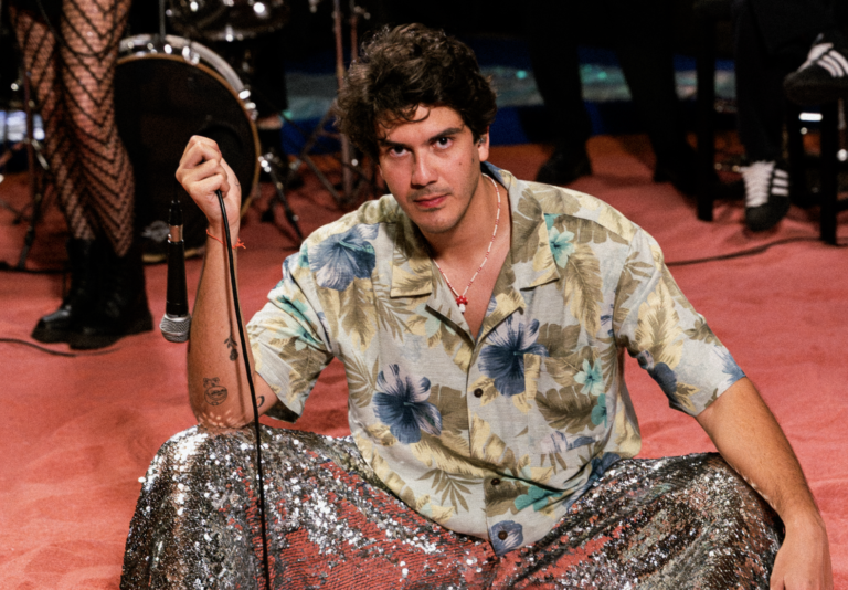 Do eletrônico ao orgânico: Alê apresenta “Alê Session”, EP ao vivo gravado no Play Rec Estúdios