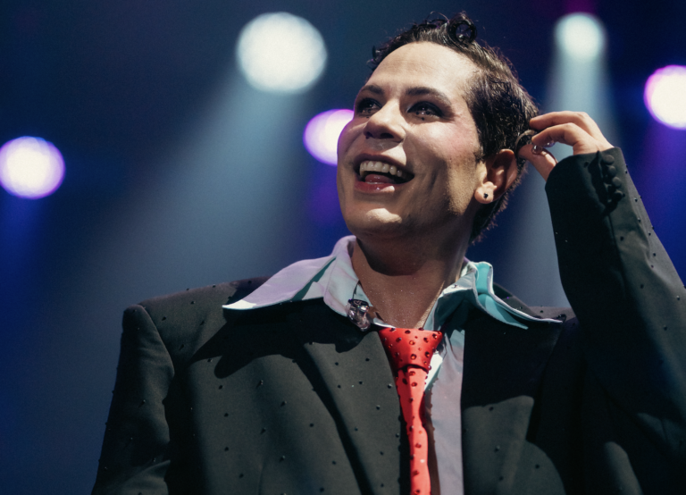 Com casa lotada, Christian Chávez realiza primeira show da tour pelo Brasil no Teatro RioMar Fortaleza