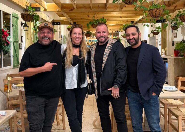 Virgin Music Group firma parceria com selo gospel AHSA Music