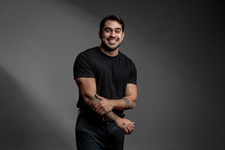 Emídio lança o álbum “Roda a Pedra Ao Vivo” e marca nova fase da carreira com projeto de fé e propósito