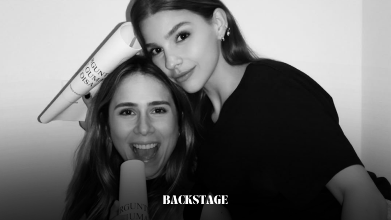 Ingressos disponíveis: Daphne Bozaski e Gabriela Medvedovsky pela primeira juntas no teatro na peça “Pergunte Alguma Coisa”