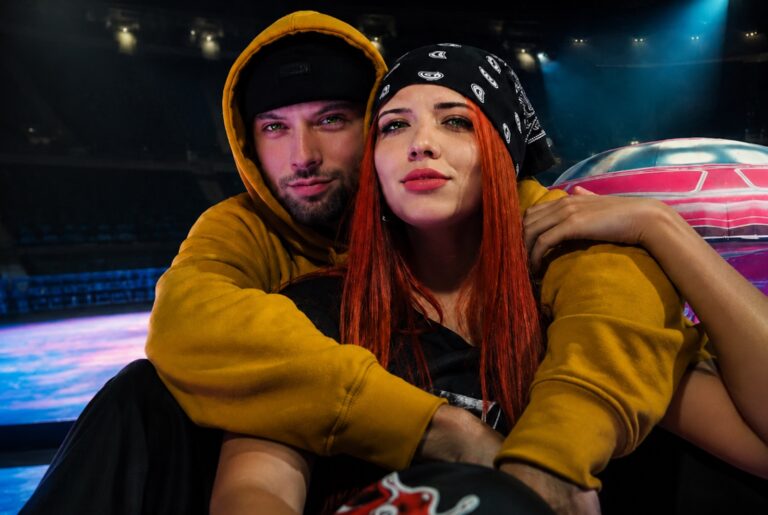 Gabi Topázio e Renato Mesquita celebram parceria e química no novo single “Sold Out”