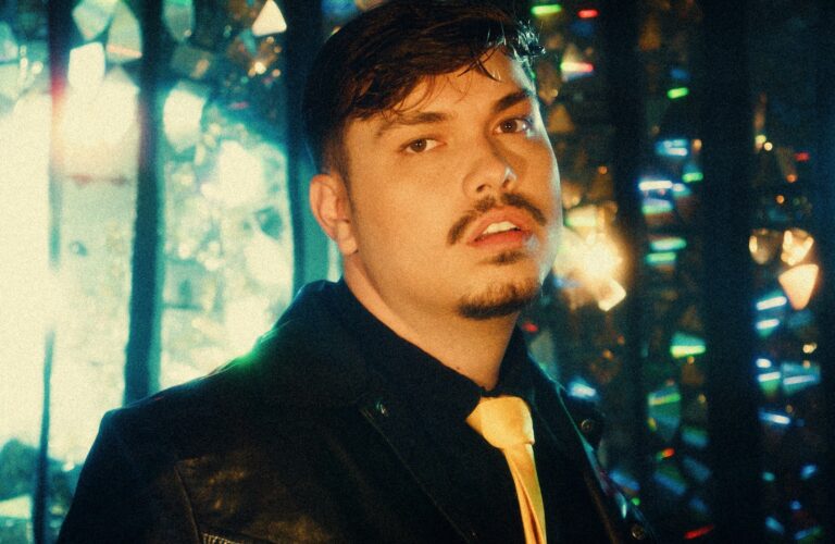 Vini Pop anuncia o show autoral “Uma Noite Indomável”, em São Paulo 