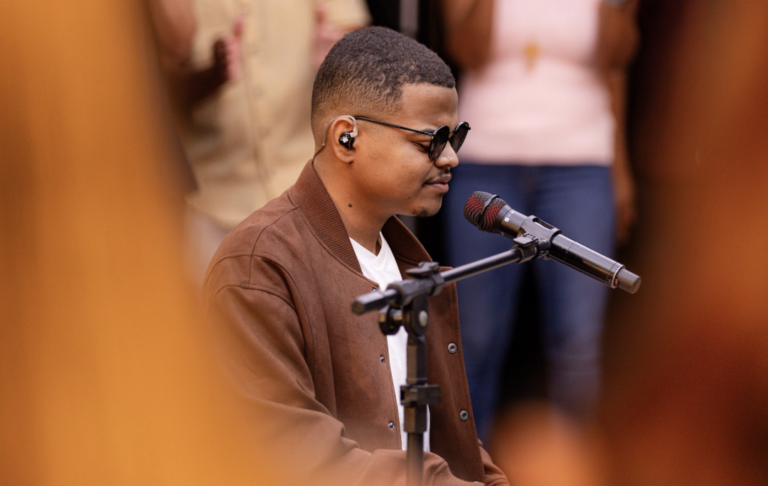 Luan Cruz estreia seu primeiro audiovisual com repertório autoral e performance ao vivo